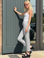 Fay Mid Rise Ankle Jeans